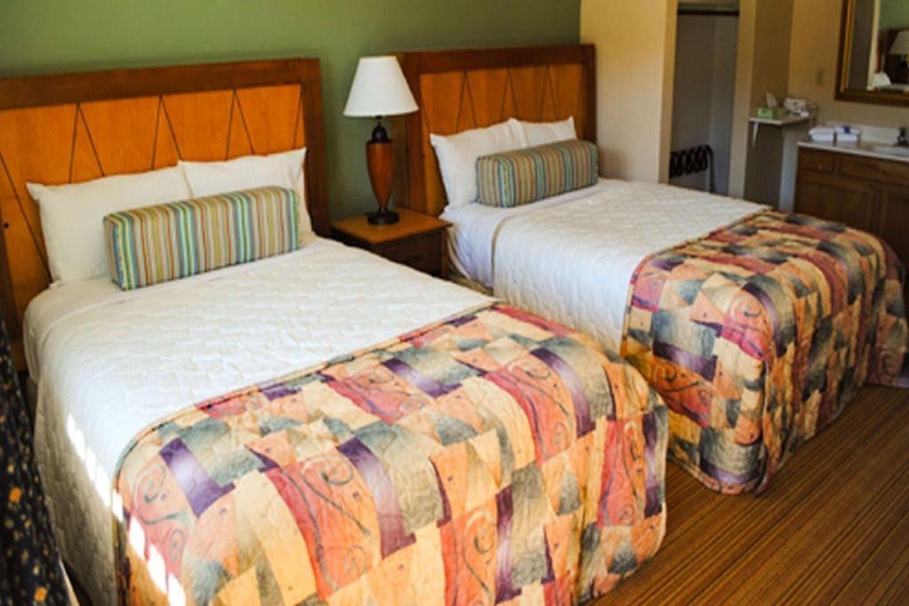 Anchorage Inn Lakeport Bagian luar foto