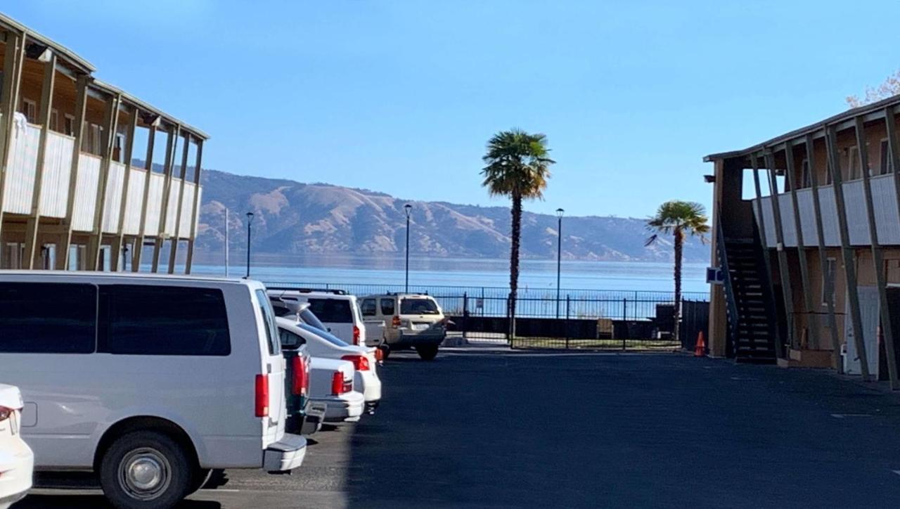 Anchorage Inn Lakeport Bagian luar foto