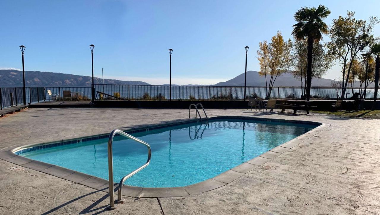 Anchorage Inn Lakeport Bagian luar foto